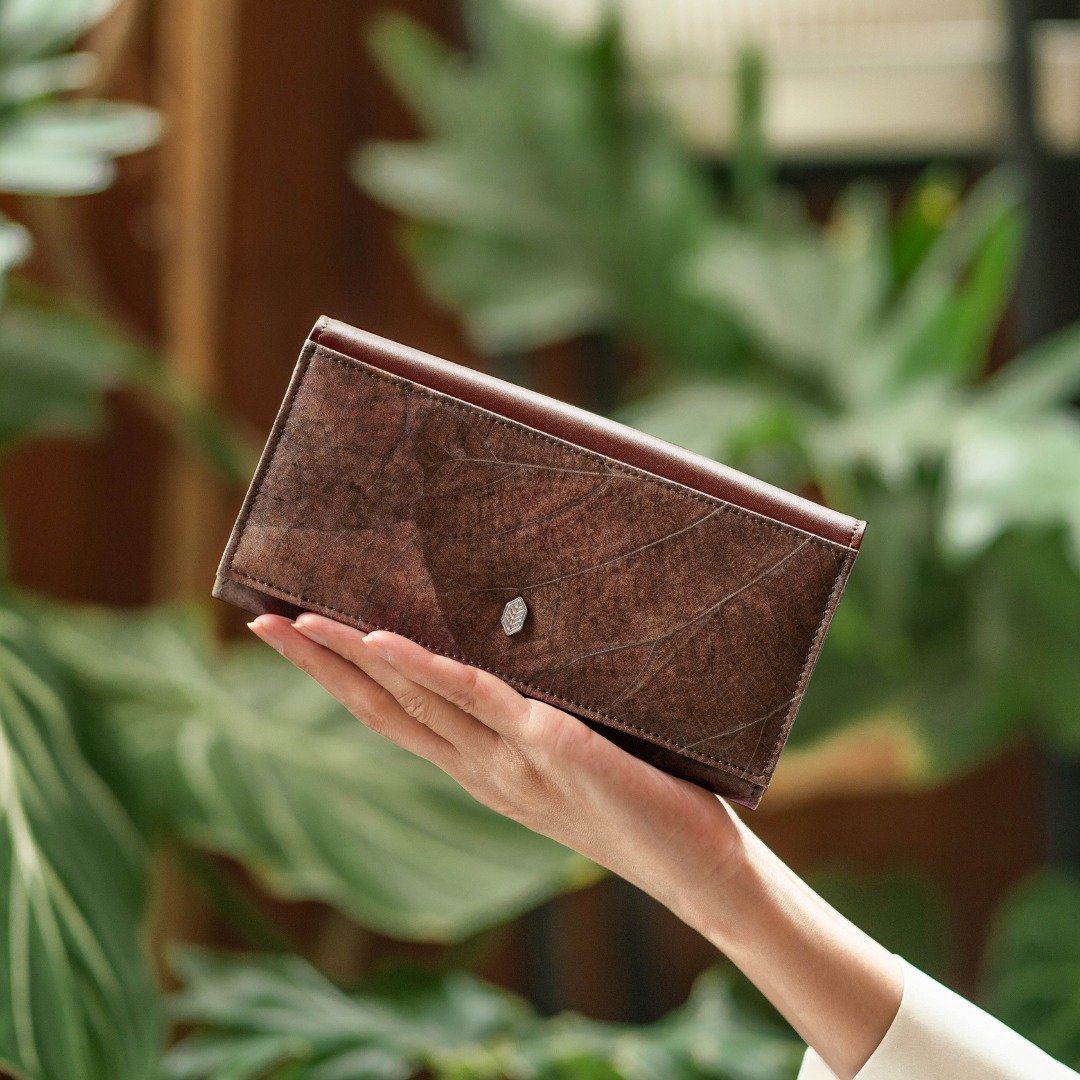 Brown Wallet (Fold-Over Purse) 钱包 棕色 - 皮夹/钱包 - 植物．花 咖啡色