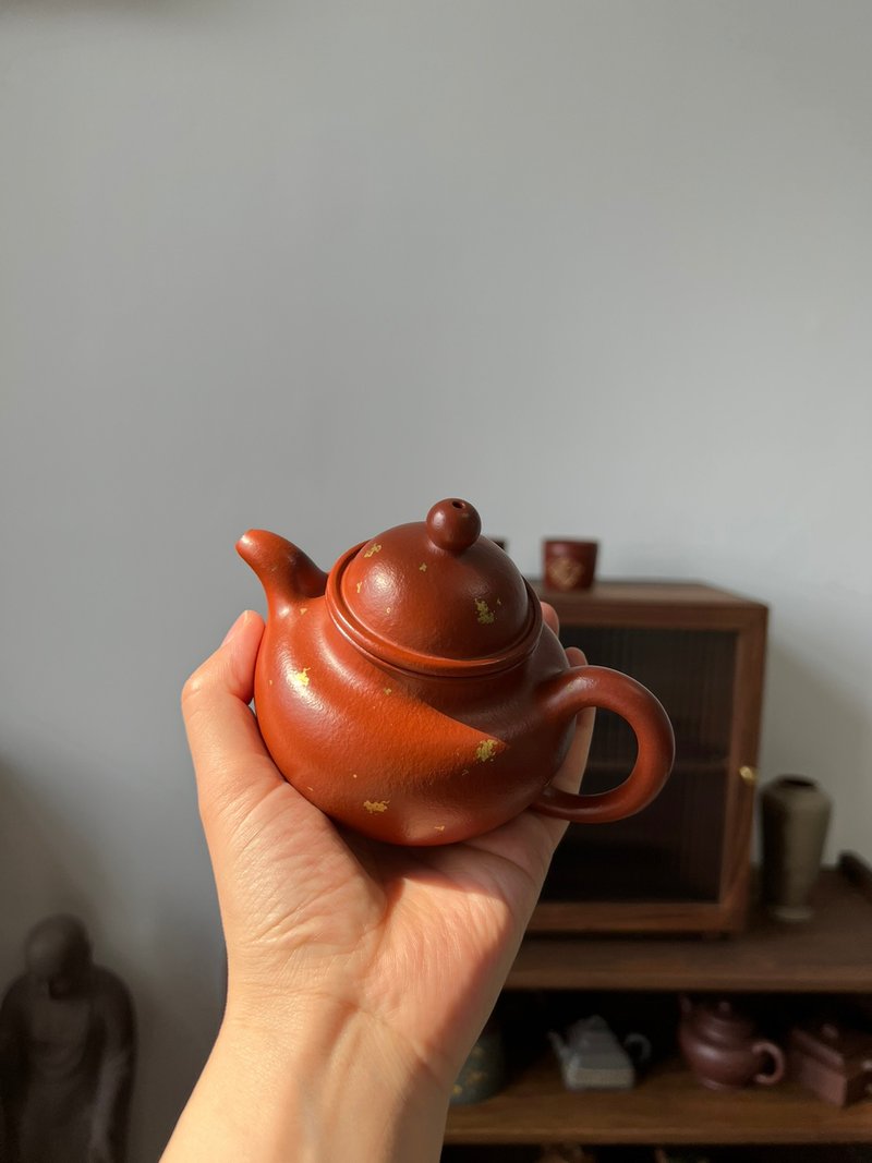 朱泥掇球 280cc 全手制 原矿30目粗砂朱泥 正宗润泽 洒金装饰 - 茶具/茶杯 - 陶 灰色