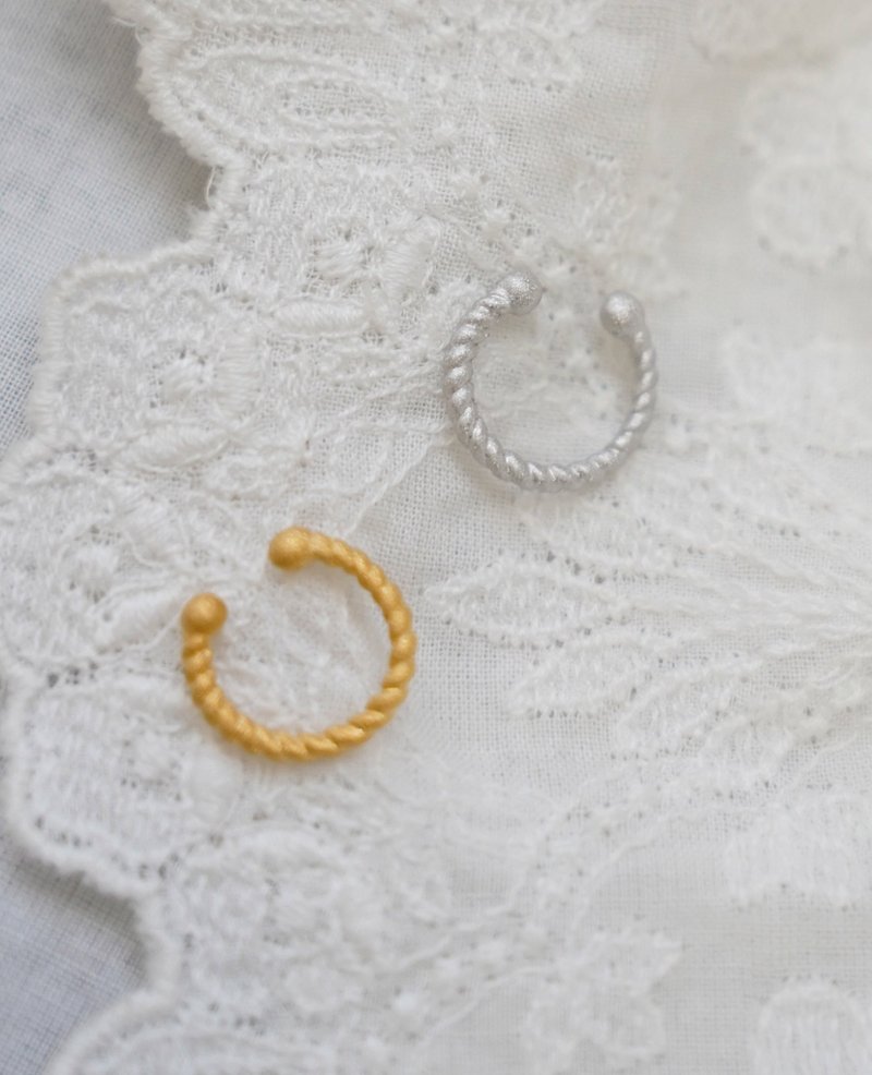 银钻石喷砂扭纹耳骨夹 - 耳环/耳夹 - 其他金属 金色