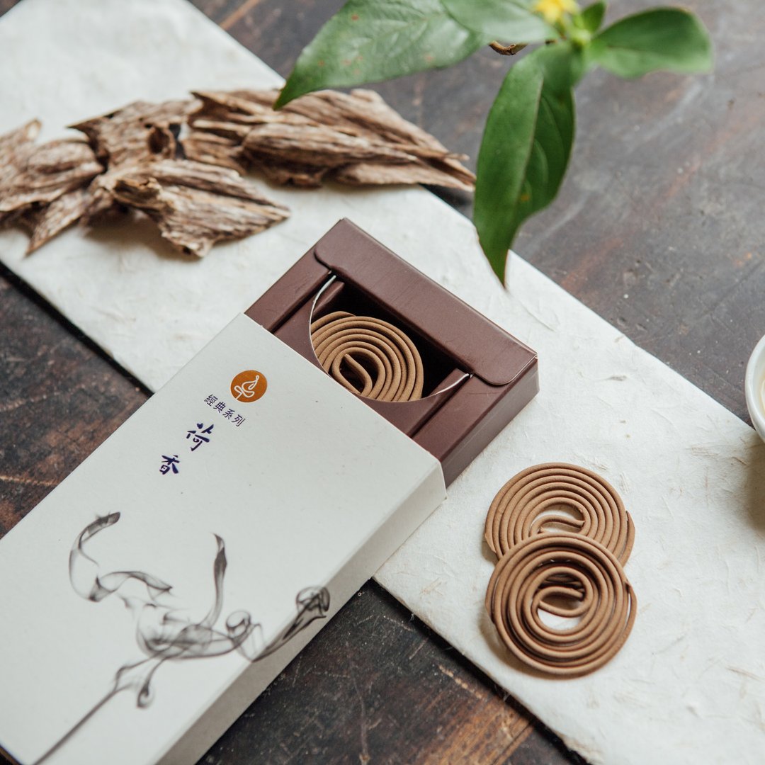荷香－沉香线香 | 重整心情重新出发 | 禾青香堂 Agarwood incense - 香薰/精油/线香 - 其他材质 咖啡色