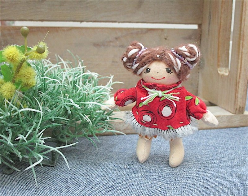 细妹别针 - 胸针 - 棉．麻 红色