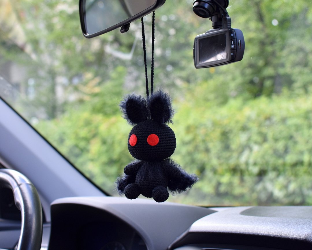 Mothman Plush / Car mirror accessory / Cryptozoology / Car hanging accessories - 玩偶/公仔 - 棉 黑色
