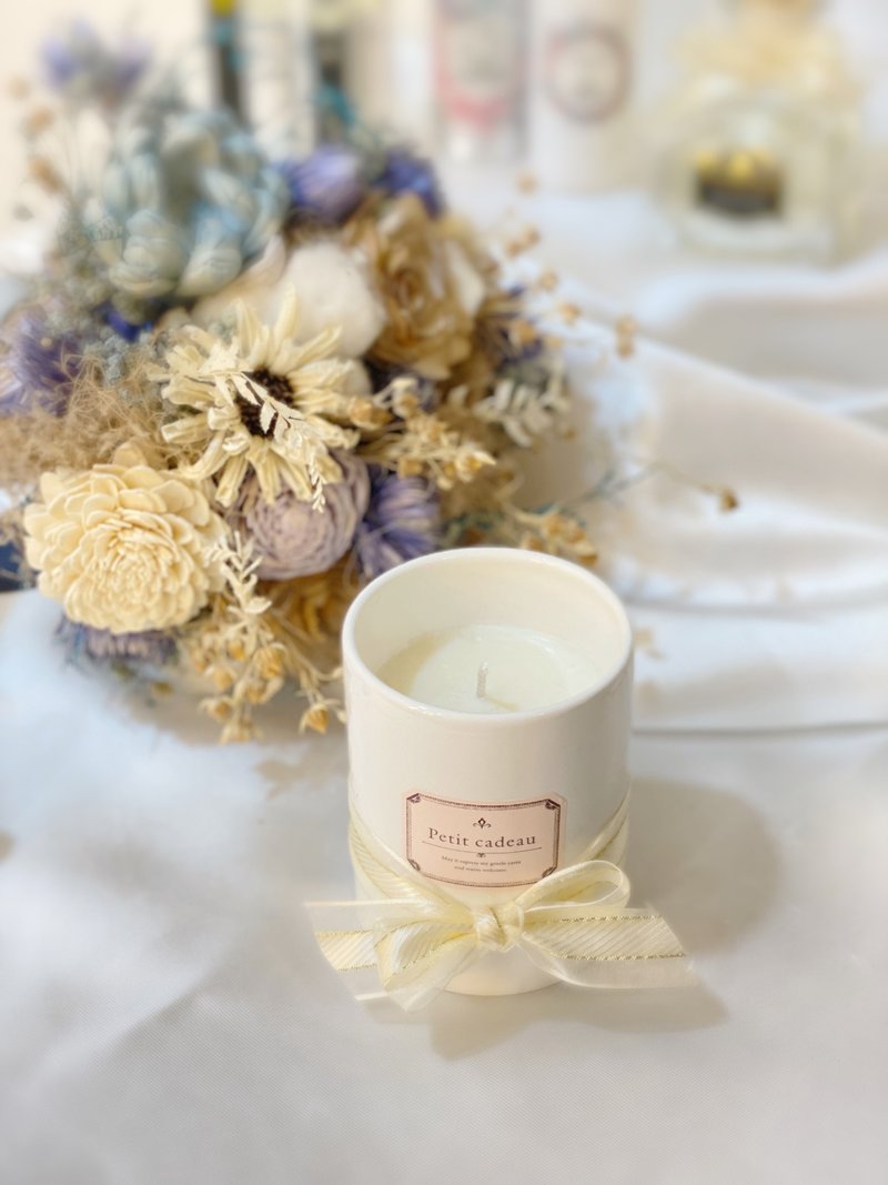 鸿琴生活-【英国JCbuck柔雅白麝】阿多尼斯顶级香氛蜡烛 - 蜡烛/烛台 - 瓷 