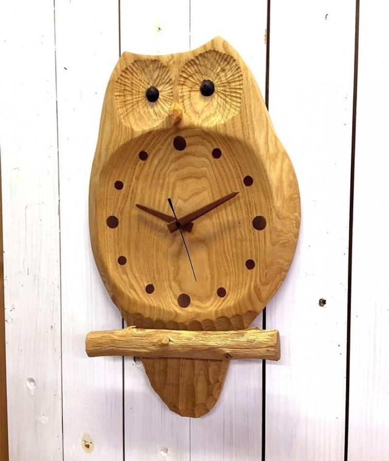Wall clock of wake up owl Lsize - 时钟/闹钟 - 木头 