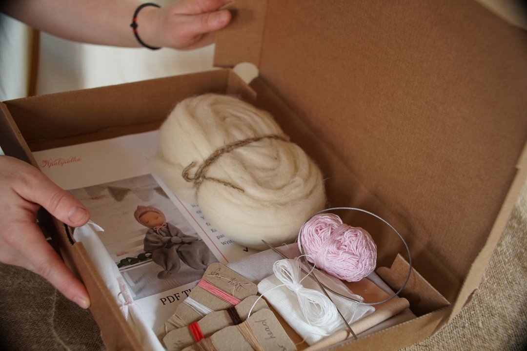 Waldorf doll kit, Craft kit for adults - 编织/刺绣/羊毛毡/裁缝 - 羊毛 