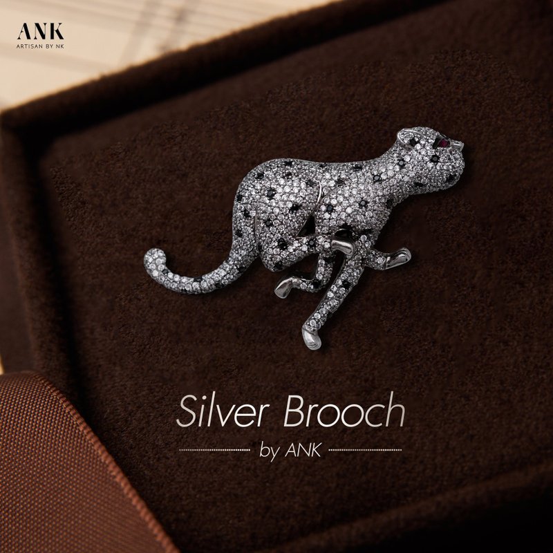 Silver CZ Leopard Brooch - 徽章/别针 - 其他金属 银色