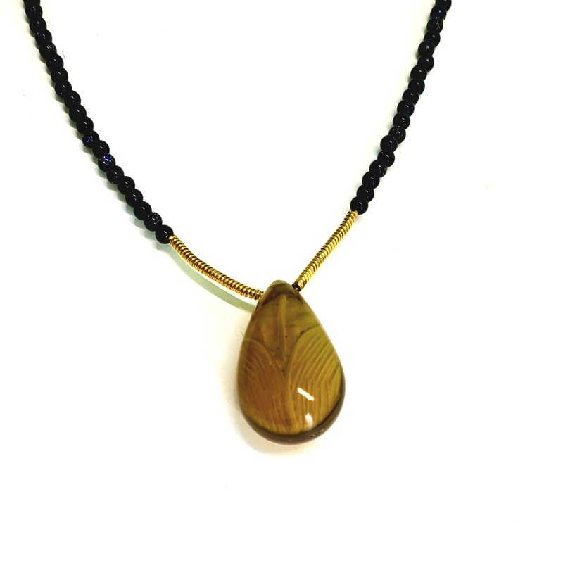 雕花黄水晶黑沙金石项链 - 项链 - 宝石 