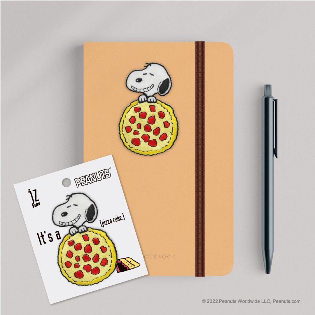 JzFun / Snoopy史努比 大刺绣装饰贴(PIZZA CAKE) - 其他 - 绣线 多色