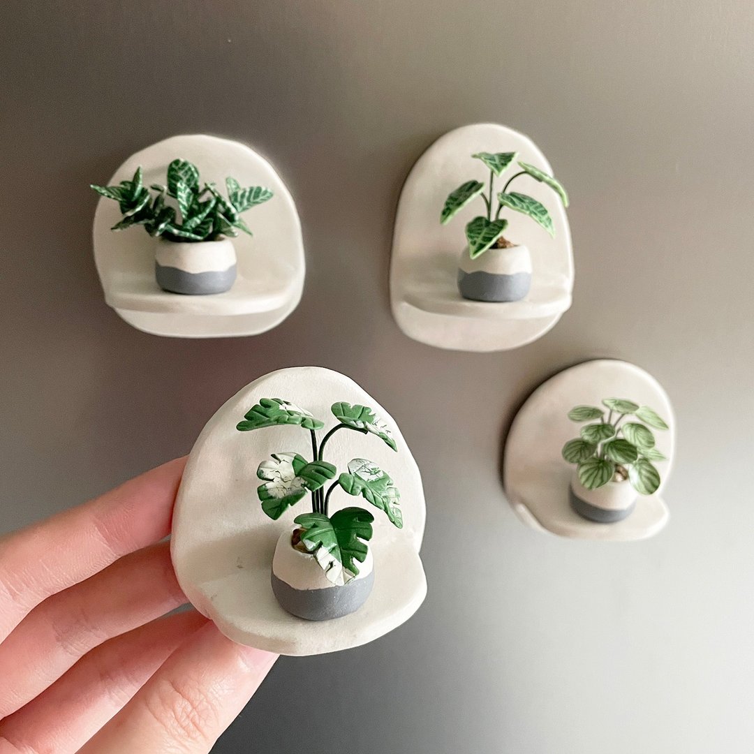 接单制作款 迷你观叶植物植墙景磁铁礼盒 共 4 款。黏土观叶植物 - 冰箱贴/磁贴 - 粘土 绿色