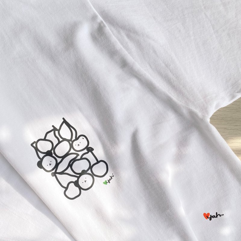 车厘子小熊Tee - 女装 T 恤 - 棉．麻 白色