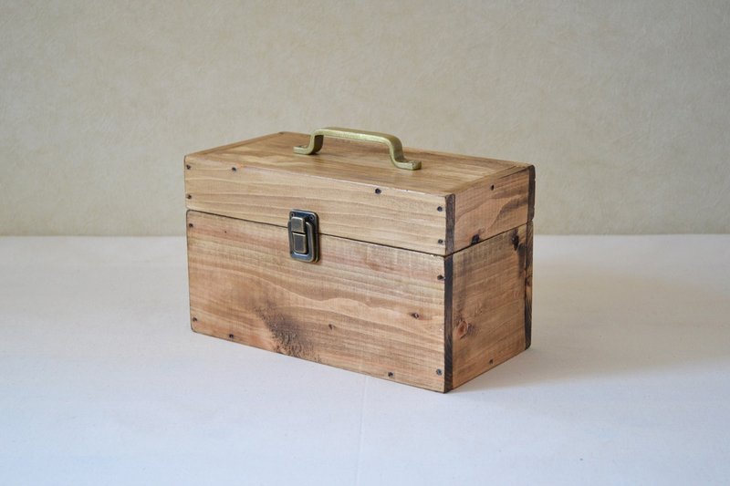 0310mito 日本国产桧木箱型木盒 M尺寸 复古金色边角 - 收纳用品 - 木头 咖啡色