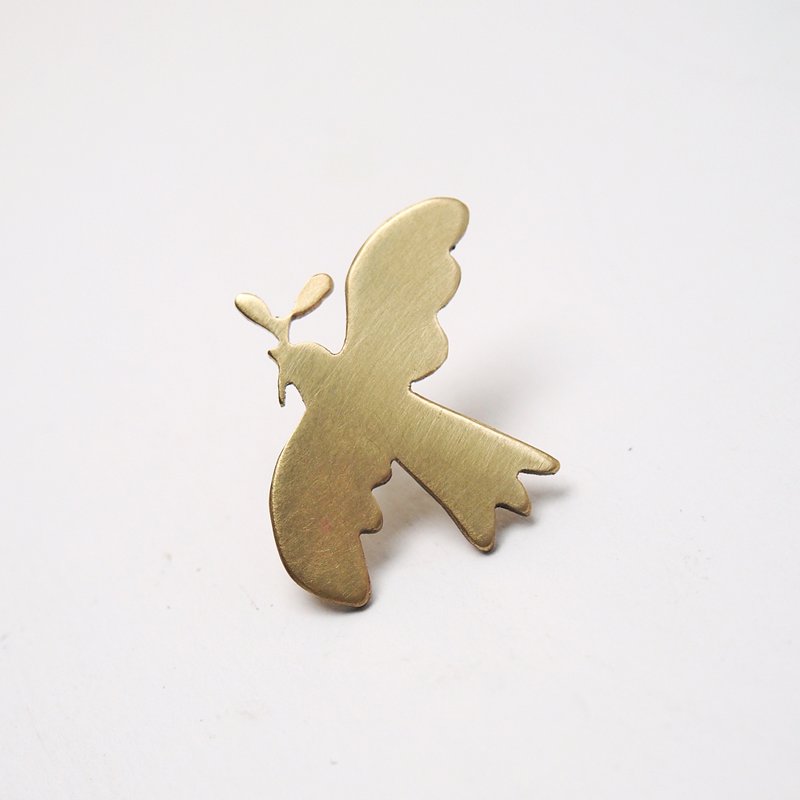 【Animals 系列】#c46 飞鸟胸针/ 黄铜/ 手工礼物/ 定制化 - 胸针 - 铜/黄铜 金色
