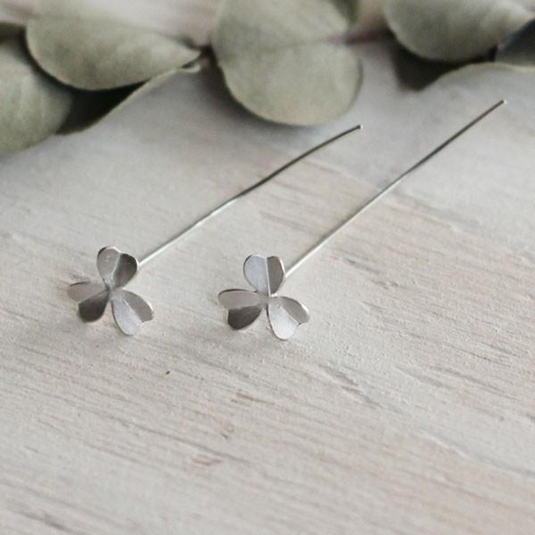 sv925 Oxalis leaf earrings - 耳环/耳夹 - 其他金属 银色