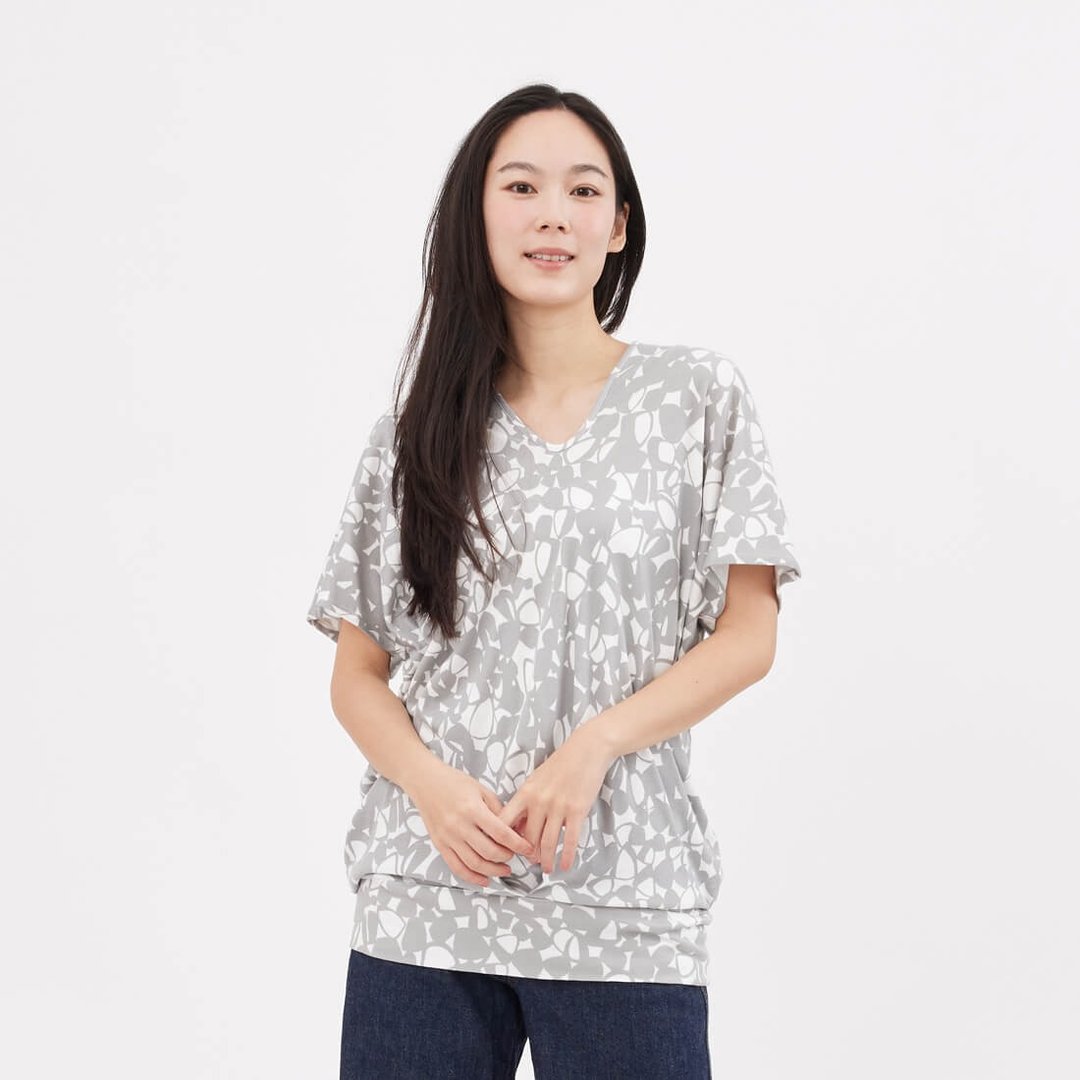 Gill落肩V領箱褶上衣/灰鵝卵石 - 女装上衣 - 棉 灰色