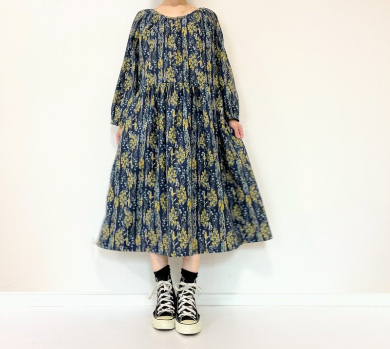 春日野花 日本制棉麻长袖连衣裙 藏青/含羞草黄 - 洋装/连衣裙 - 棉．麻 蓝色