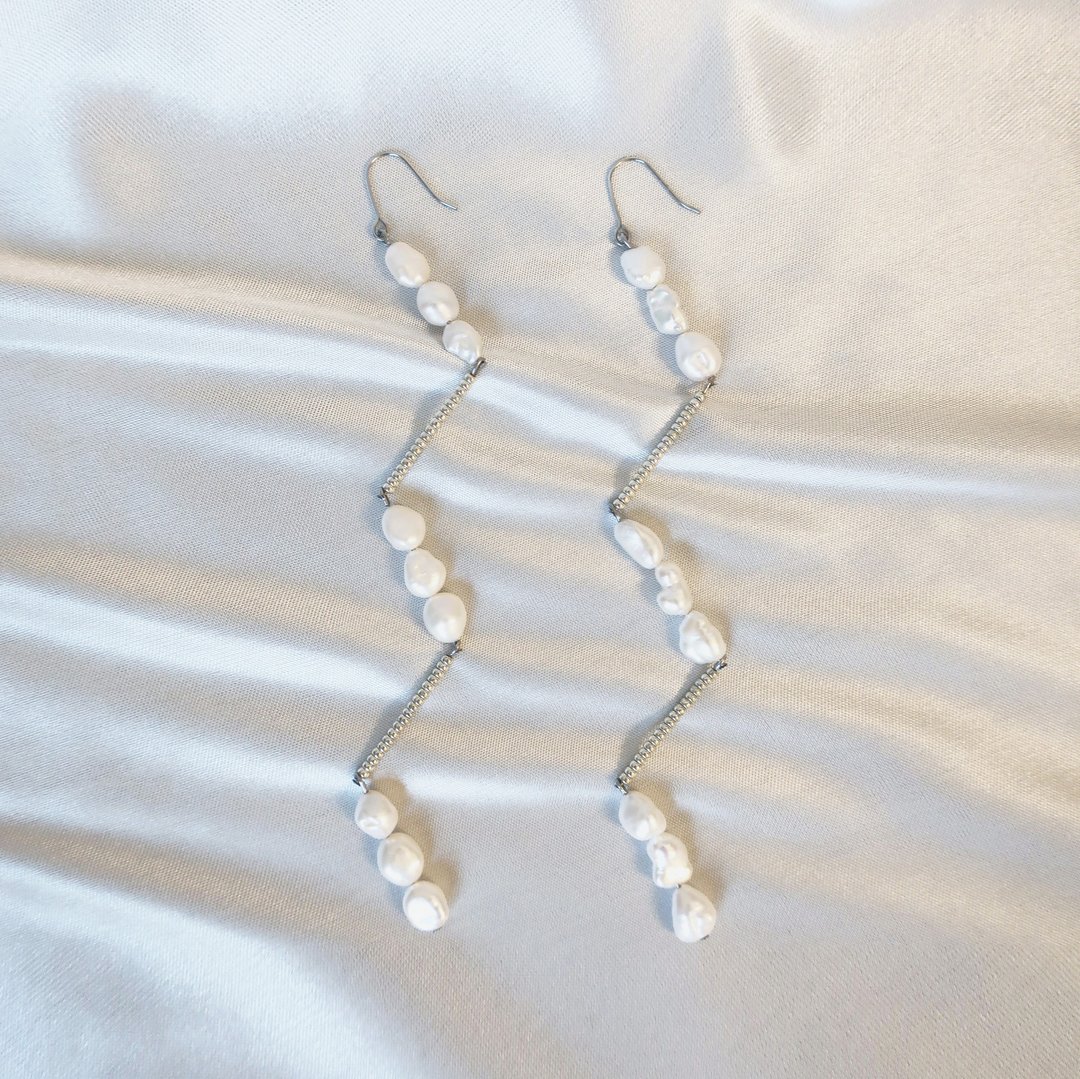 人鱼珍珠锯齿长耳环 - 耳环/耳夹 - 珍珠 白色