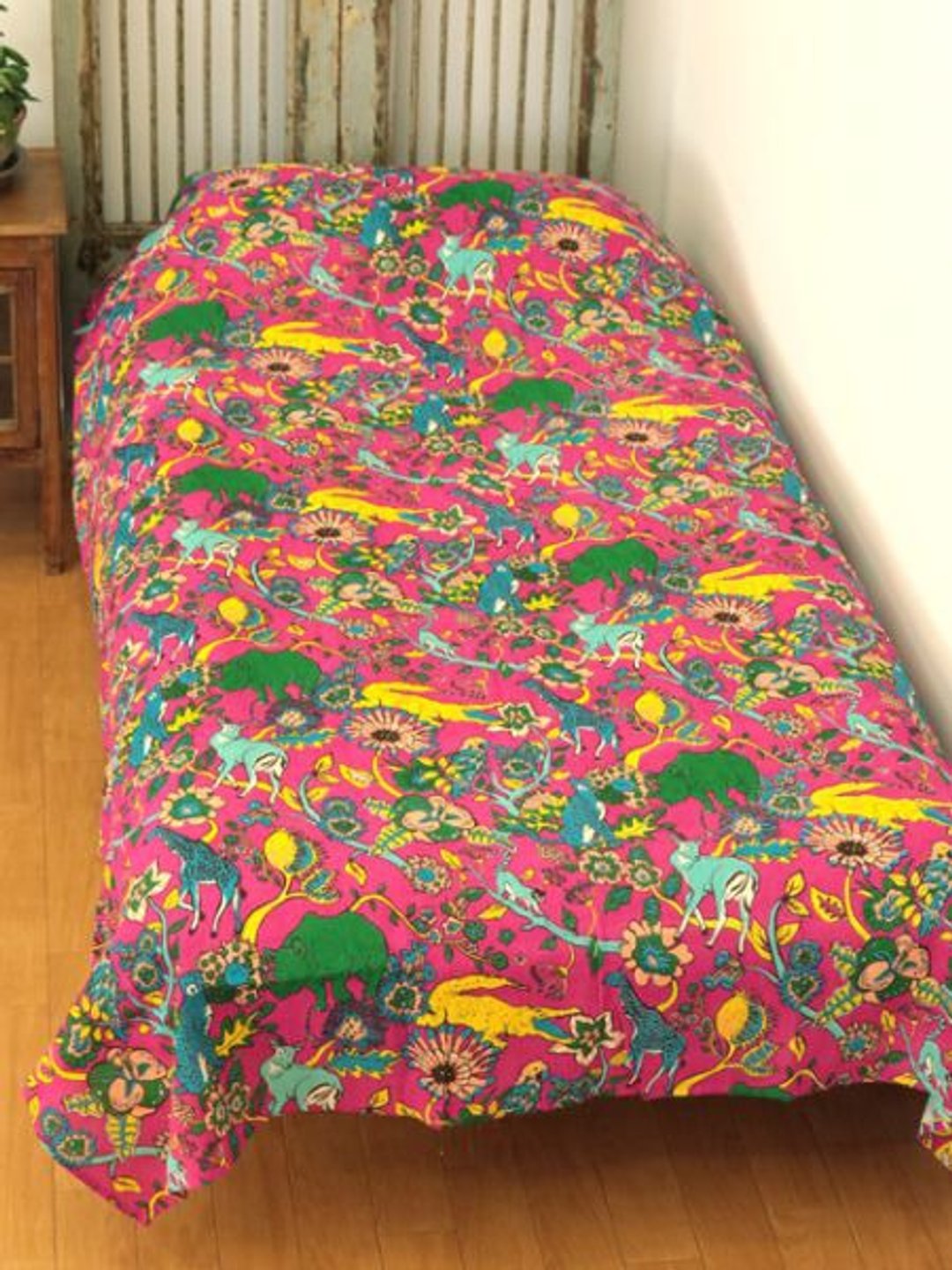 Earthy Multi Cloth Bed Cover - 被子/毛毯 - 其他材质 