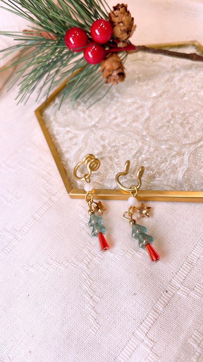 迷你圣诞树 | 圣诞款 - 耳环/耳夹 - 其他材质 绿色