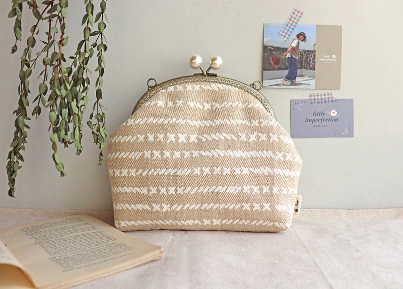 -裁缝师(白)-3way 口金包 侧背包 手提包  送礼 - 侧背包/斜挎包 - 棉．麻 白色