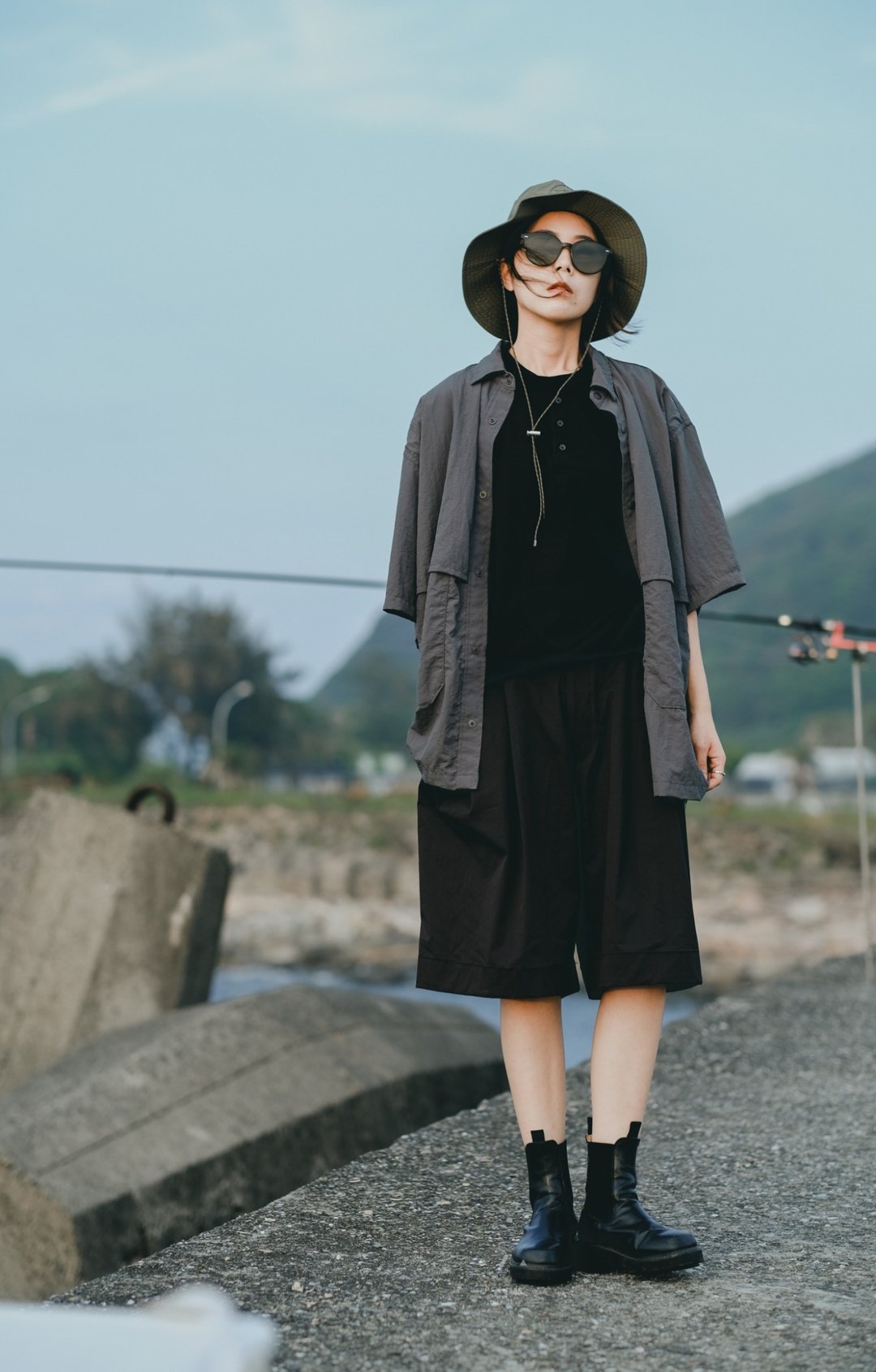 白岛亨利方领棉质上衣 - 3色 - 方黑 - 女装上衣 - 棉．麻 黑色