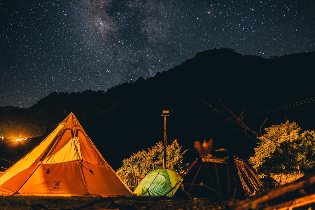 镇西堡千年神木群健行 X 星空下的晚宴 X  野溪温泉 X 露营管家 - 深度旅游 - 其他材质 