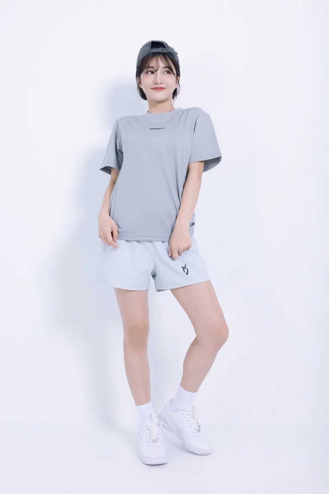 MotionJet Collection | MJC 单向导湿中性版圆领运动短袖 灰 - 男装运动衣 - 其他材质 
