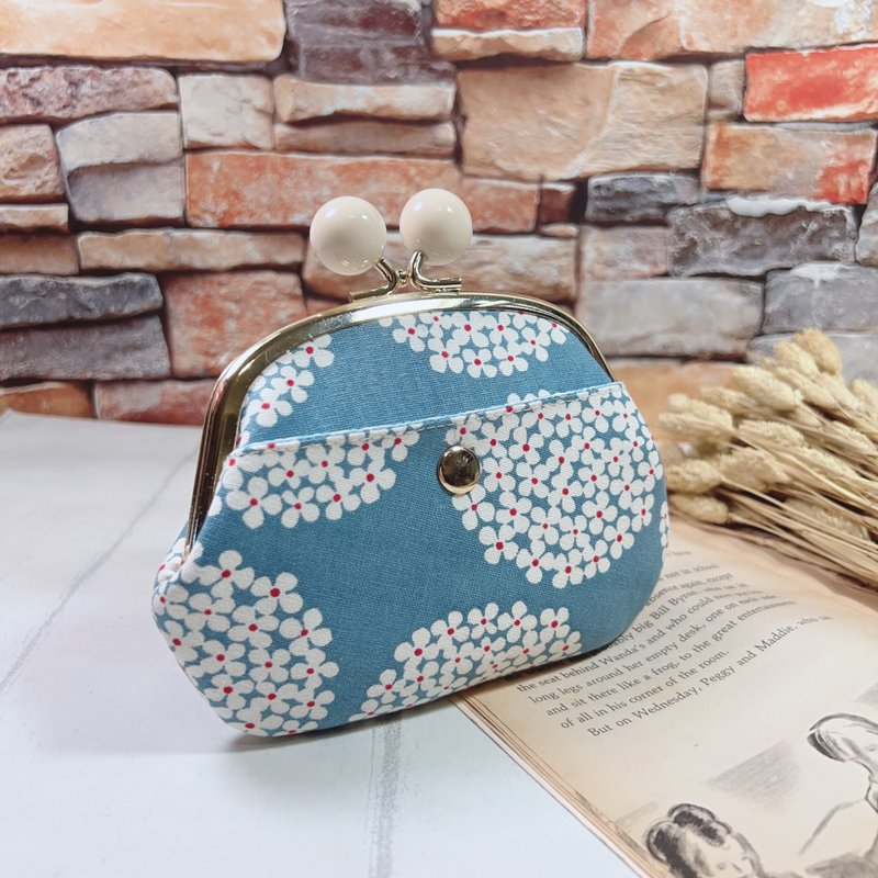 日本花团布/前口袋口金零钱包 - 零钱包 - 棉．麻 