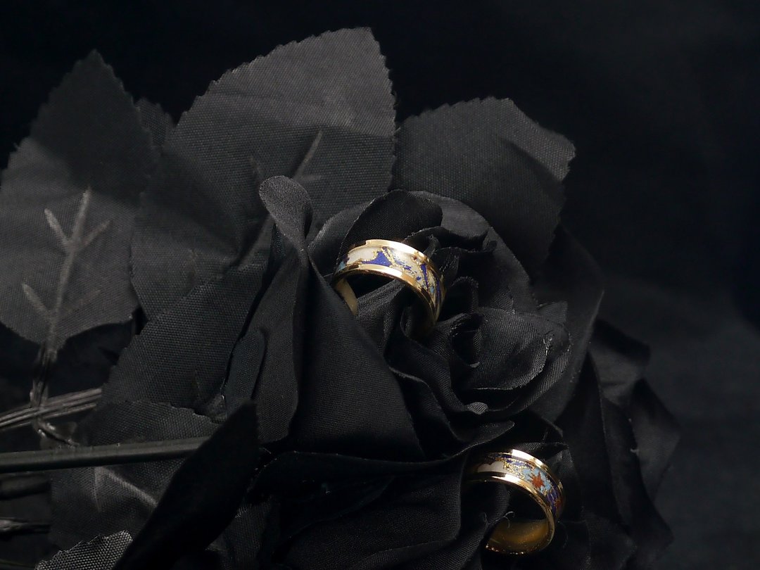 一轮明月_耳之道_限定色_两枚_无耳洞_耳挂_14KGF_友禅纸_树脂 - 耳环/耳夹 - 树脂 蓝色
