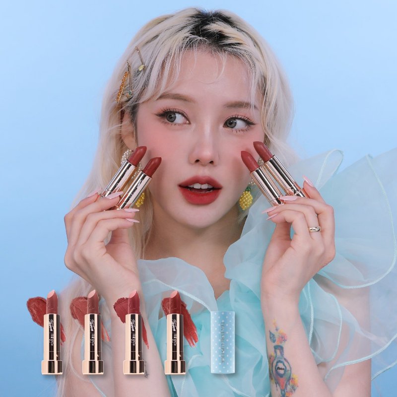 【周年庆组】FreshO2 Pinkoi独家福袋 Pony联名唇膏 包色组 限定 - 唇彩/颊彩 - 塑料 蓝色