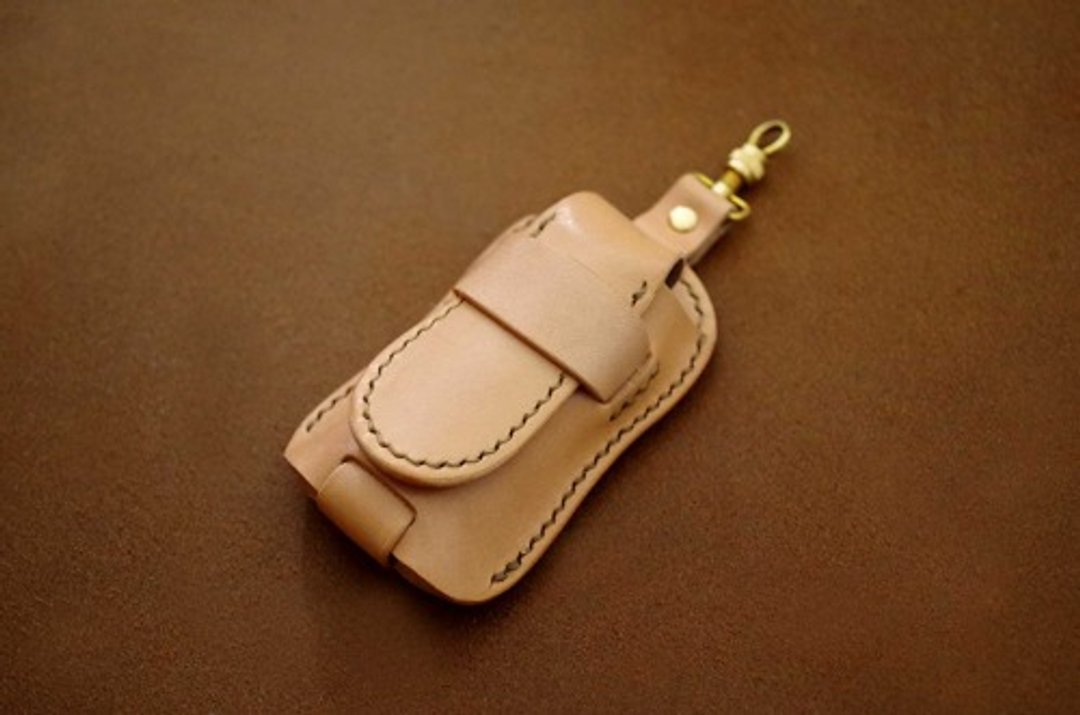 Genuine leather saddle leather smart key case [Made to order] - 钥匙链/钥匙包 - 真皮 