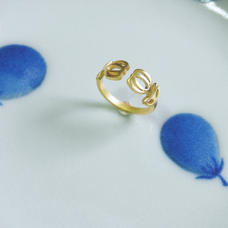 Twin Tulip brass ring (adjustable free size) - 戒指 - 铜/黄铜 金色