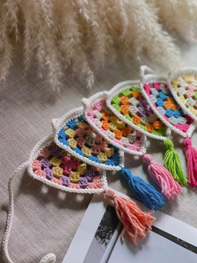 手作编织三角旗-春天缤纷色 露营三角旗 露营装饰 露营布置 拍照 - 露营用品 - 棉．麻 多色