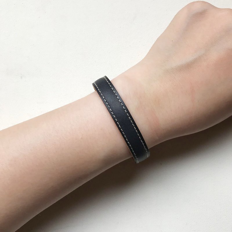 怪奇手环_双面双色_黑搭浅棕 - 手链/手环 - 真皮 黑色