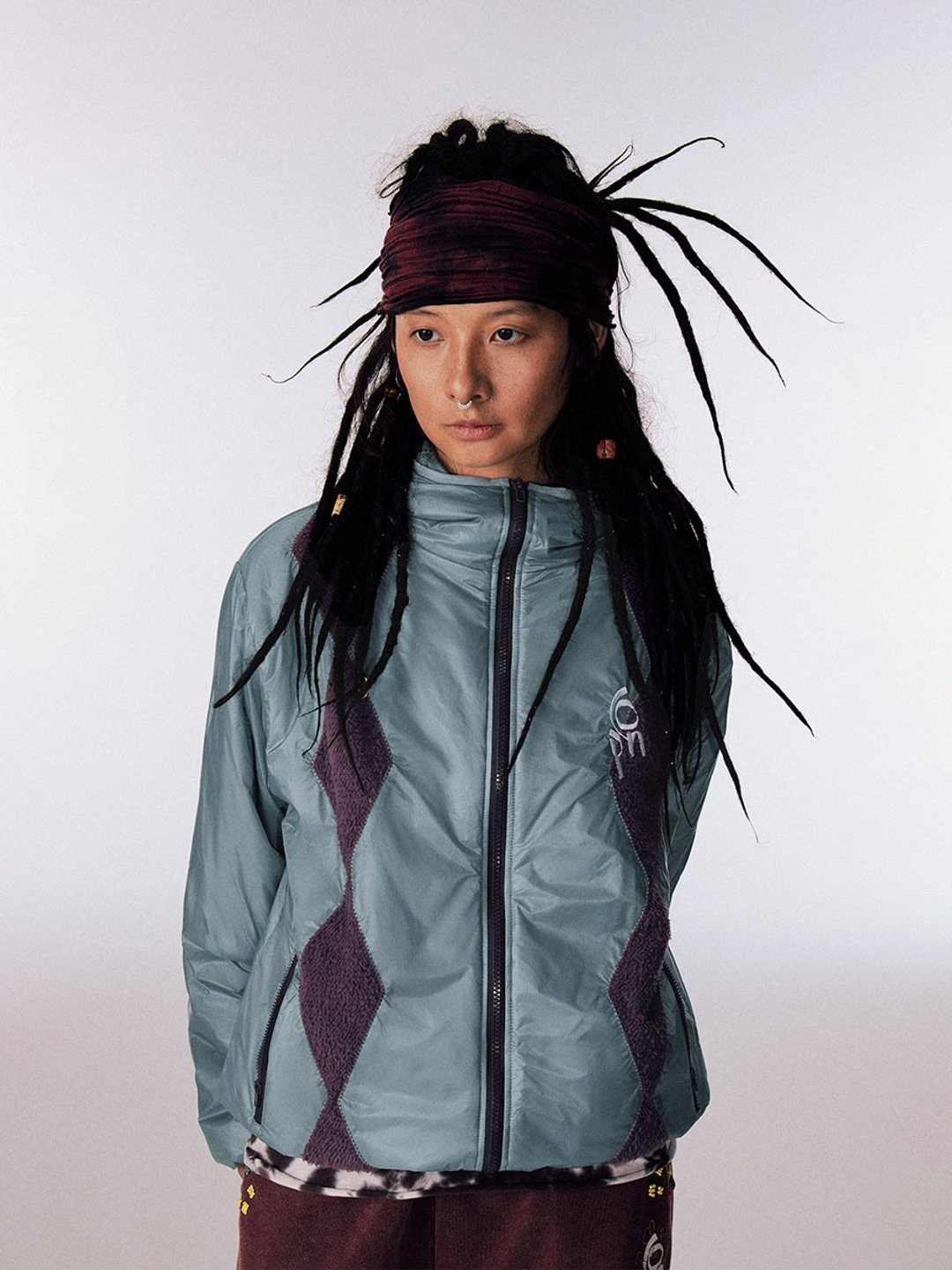 户外运动 / 半透感棱形格拼接棉服 - 女装休闲/机能外套 - 其他材质 蓝色