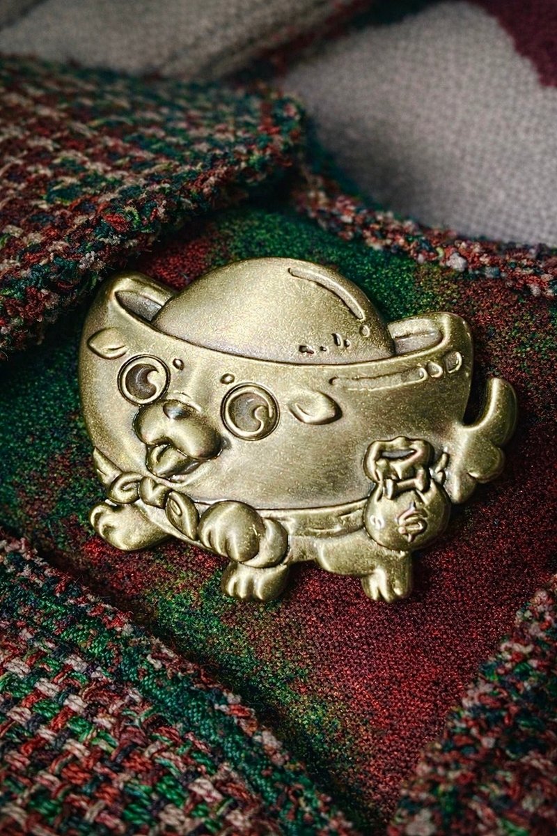 元宝狗狗徽章 招财 - 徽章/别针 - 其他金属 