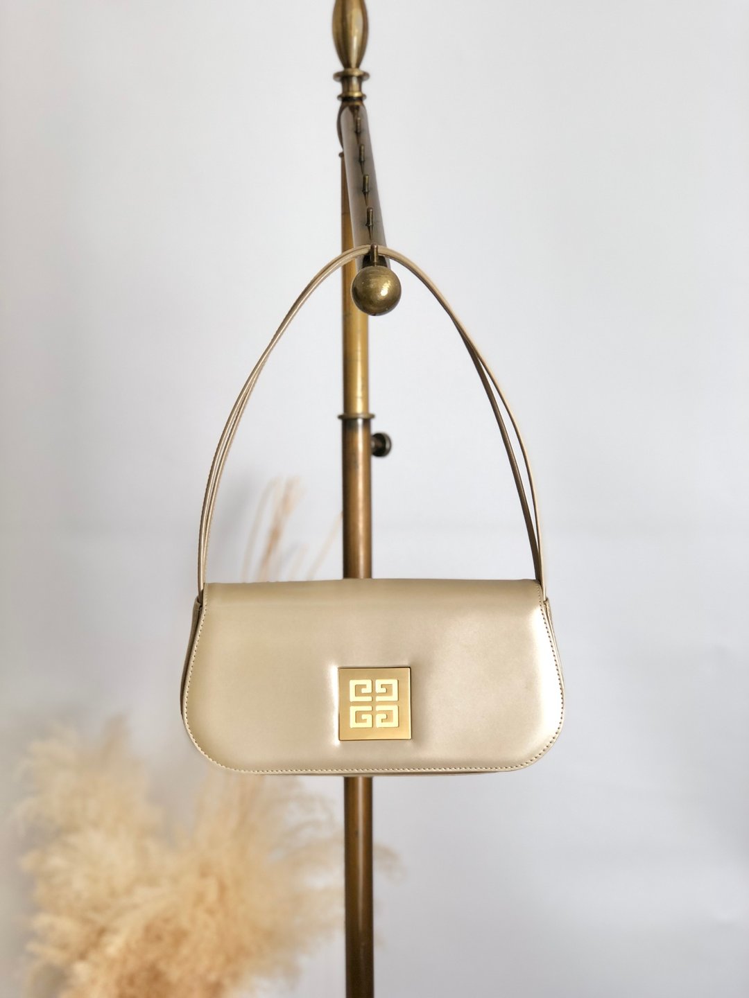 【日本直送 名牌中古包】GIVENCHY 纪梵希 手提包 米色 压印 Logo 牛皮 Vintage 古董 F832T4 - 手提包/手提袋 - 真皮 咖啡色