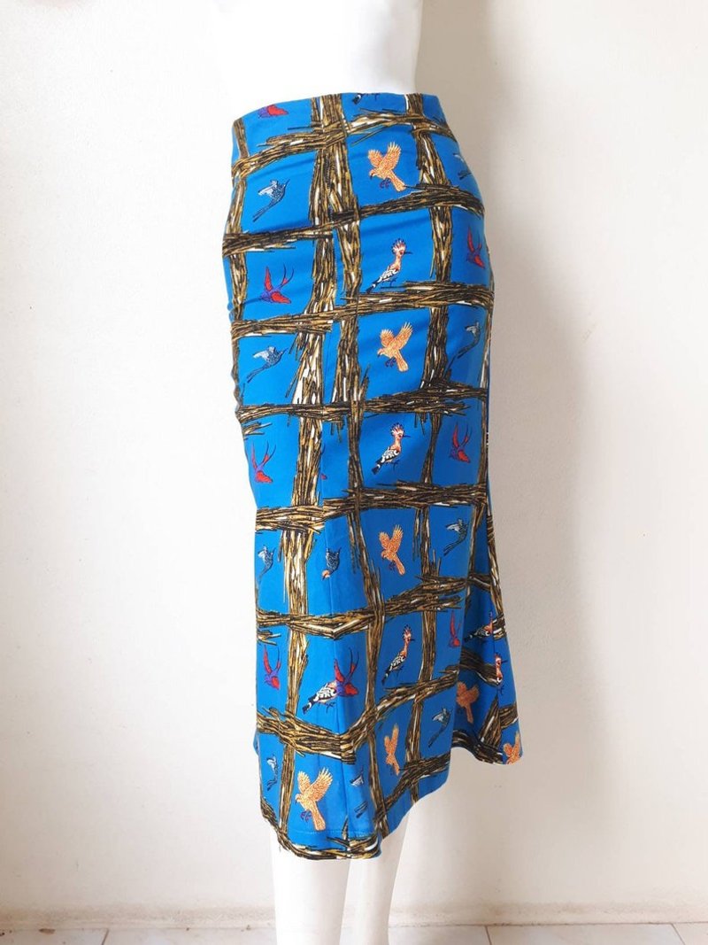 Vintage Print Skirt Size M-L Waist 26 will fit Small - 裙子 - 聚酯纤维 