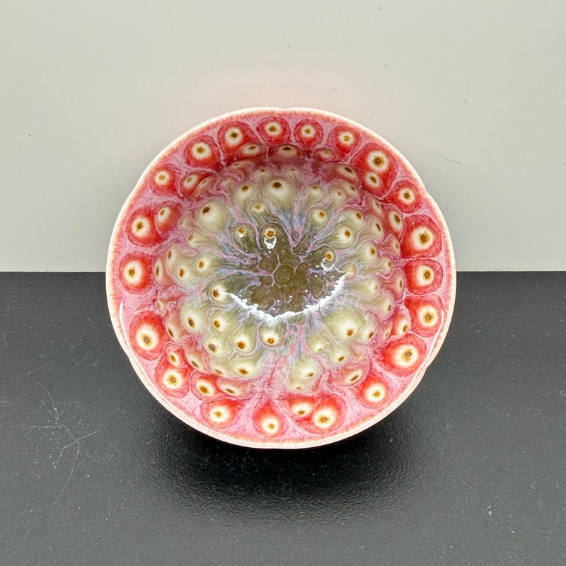 孔雀开屏迷你葵花杯 60ml 邱毓宁 莺歌烧 A9-12 - 茶具/茶杯 - 瓷 多色