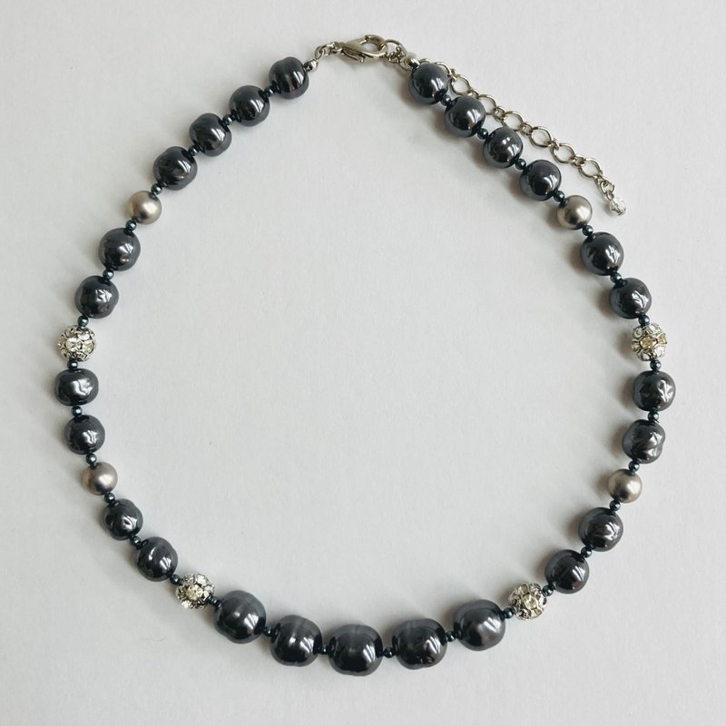 仿巴洛克玻璃珍珠设计项链 / 约 10x12mm / 全长约 42cm / 枪铁黑 / 日本制造 - 项链 - 玻璃 黑色
