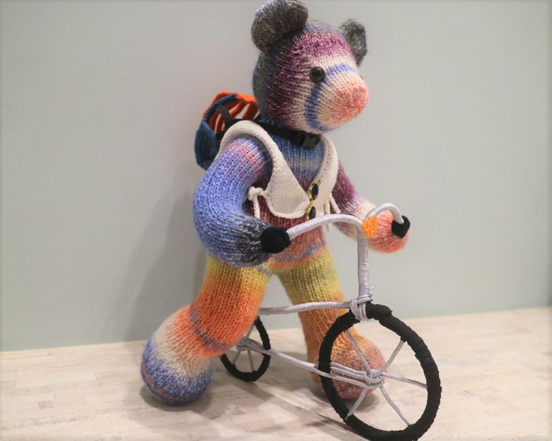 熊爱家族手工泰迪熊knitted teddy bearテディベア脚踏车熊收藏 - 玩偶/公仔 - 羊毛 卡其色