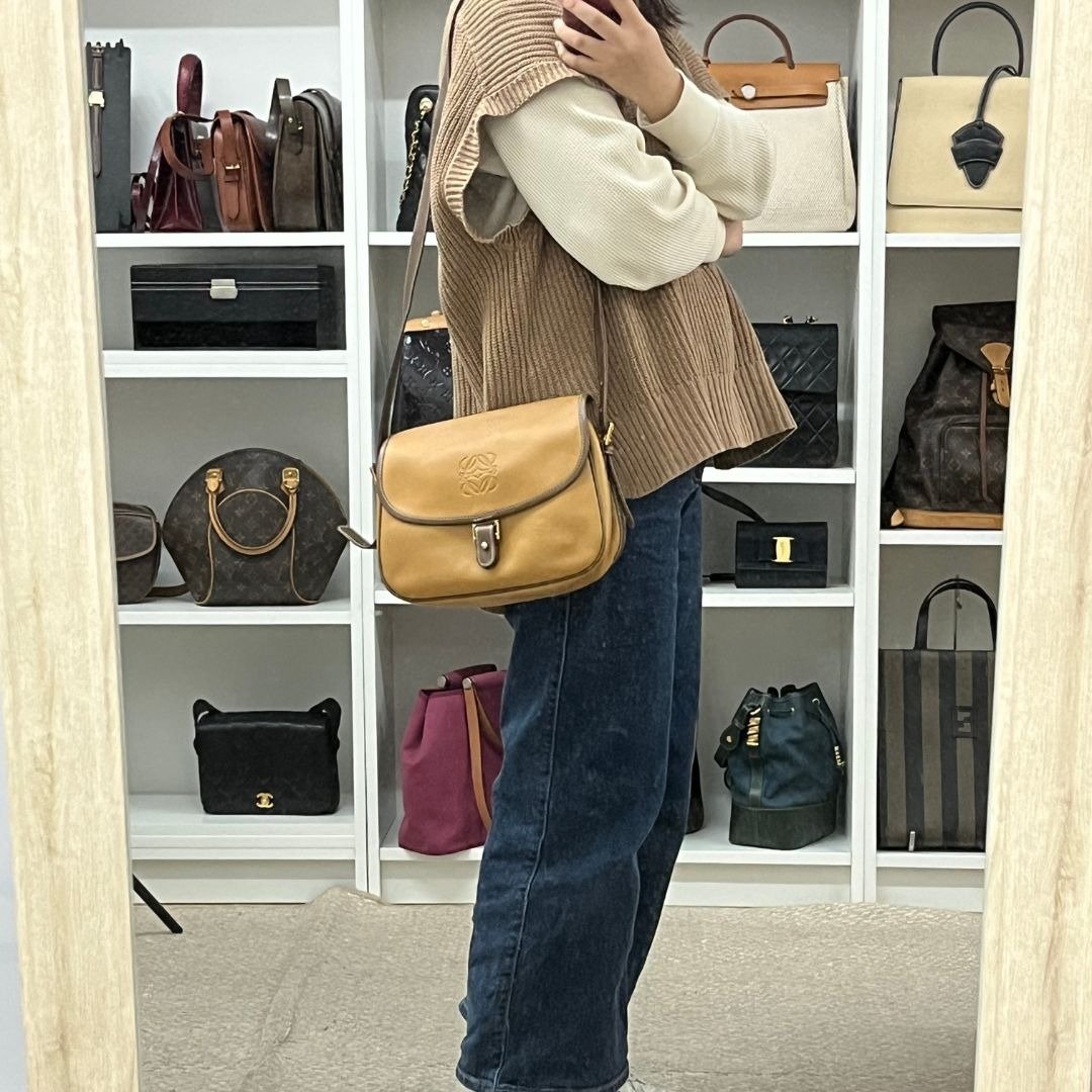 LOEWE 罗威 Anagram 压纹 侧背包 棕色系 皮革 - 01478 - 侧背包/斜挎包 - 真皮 咖啡色