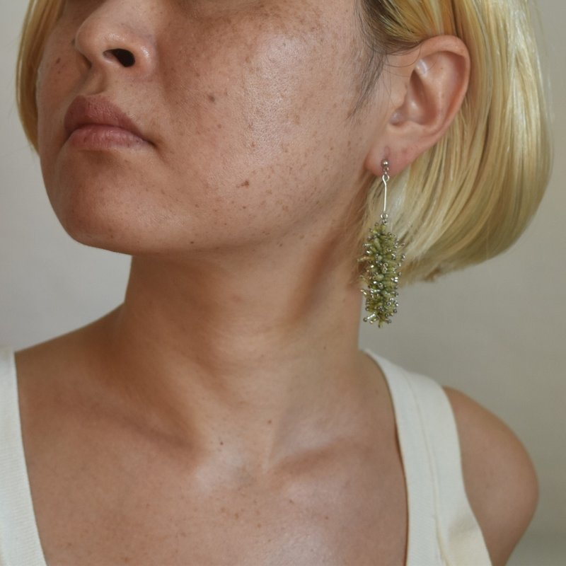 狗尾草 / 银色 - 耳环/耳夹 - 玻璃 