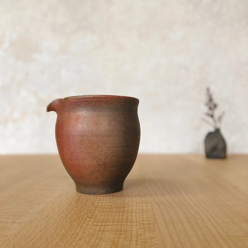 柴烧陶手作 暗红色大茶海 - 茶具/茶杯 - 陶 咖啡色