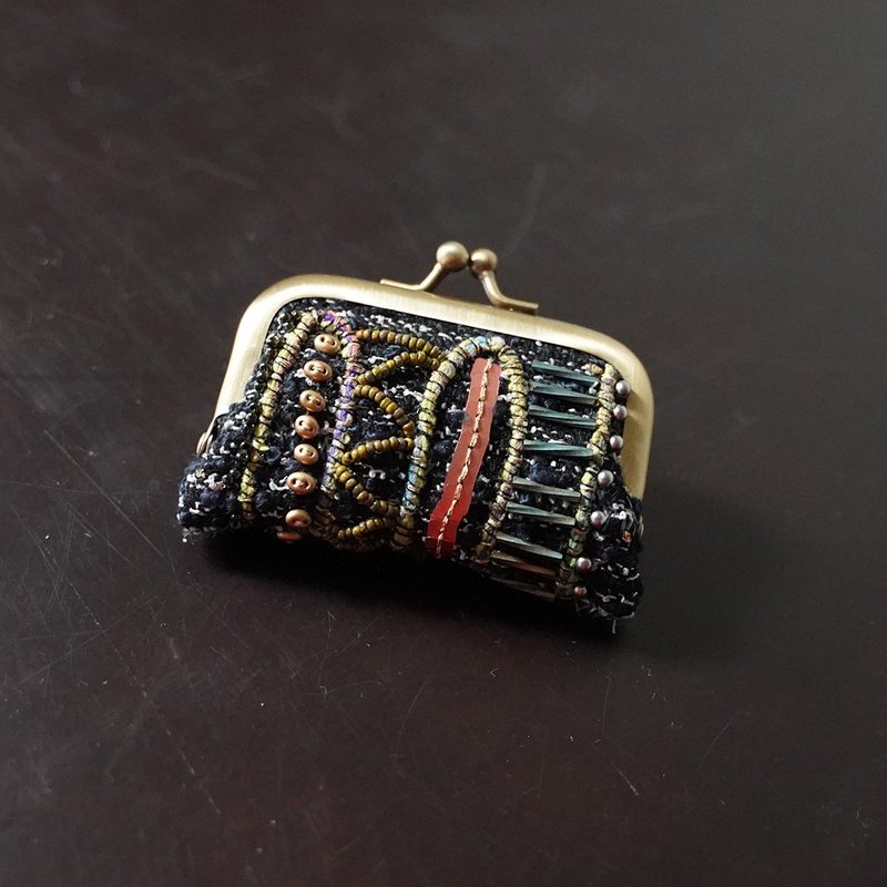 tiny purse with frame, coin purse, white purse, accessory purse, No,8 - 化妆包/杂物包 - 塑料 黑色