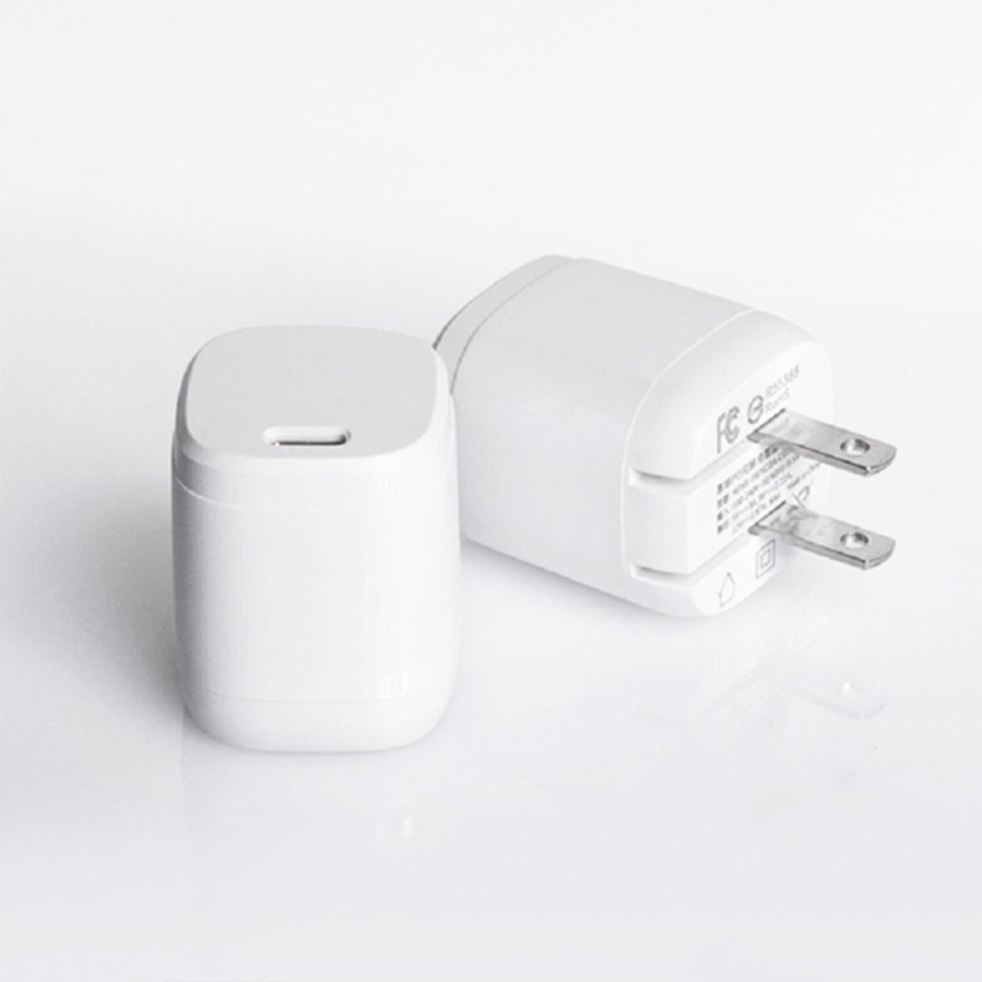20W 单接口USB-C / PD电源供应器 / 充电组 - 充电宝/传输线 - 塑料 