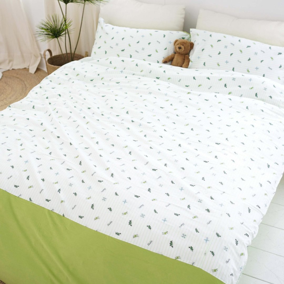 (双人)胶原蛋白小鹿缇花针织寝具-条纹/抹茶绿∣四件组/抹茶控 - 寝具 - 棉．麻 绿色
