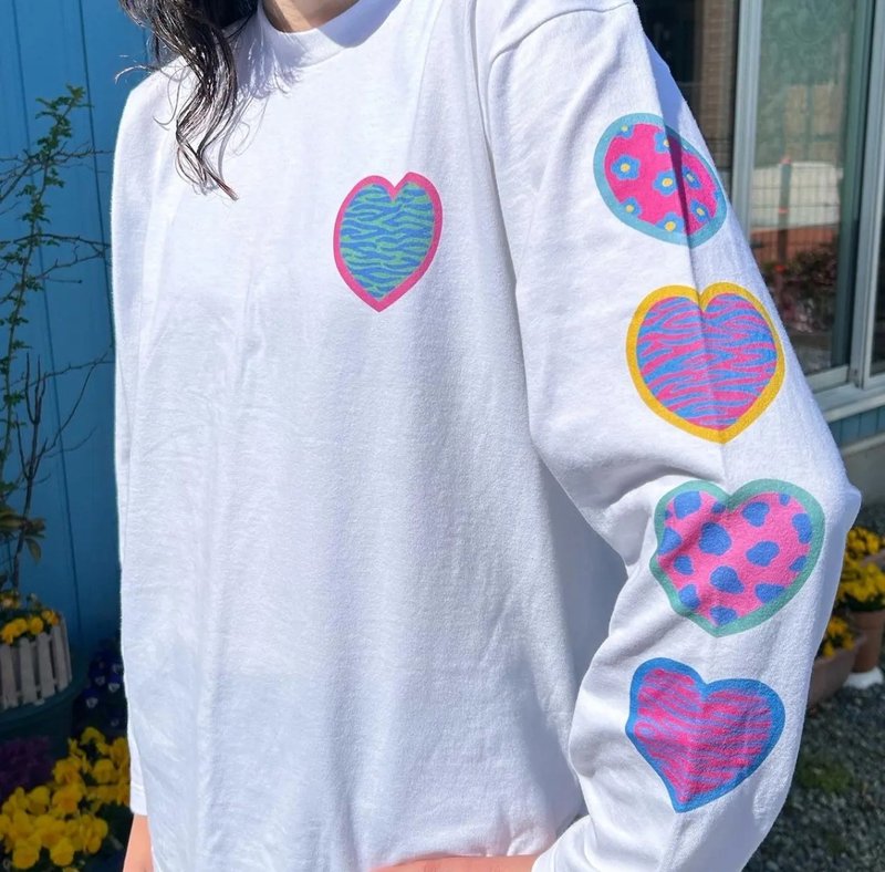 爱心图案 长袖T恤 - 女装 T 恤 - 棉．麻 