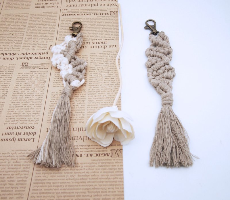 macrame 波西米亚风编织钥匙圈006 - 钥匙链/钥匙包 - 棉．麻 卡其色