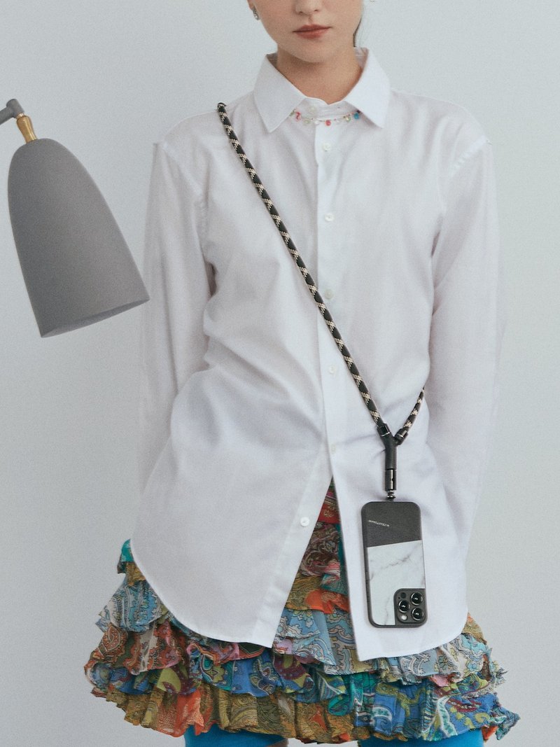 Yoggle Pro2 手机侧背带 可换绳【原创设计】黑金色 The Chaplin - 挂绳/吊绳 - 棉．麻 黑色