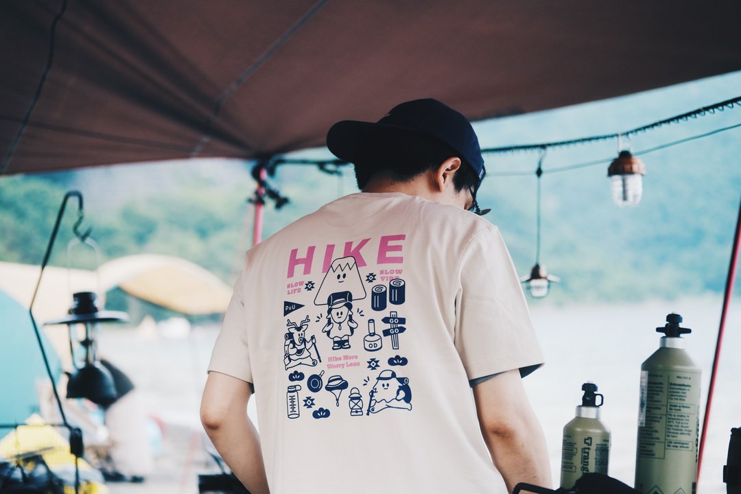 Camper Puu - HIKE重磅插图T 露营 行山 登山 旅行 情侣家庭服装 - 其他 - 其他人造纤维 